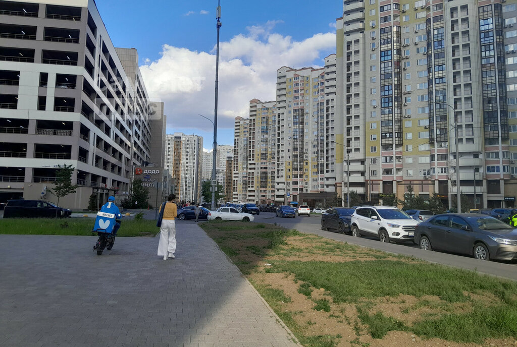 квартира г Москва ТиНАО Внуково Пыхтино, улица Лётчика Ульянина, 6 фото 2