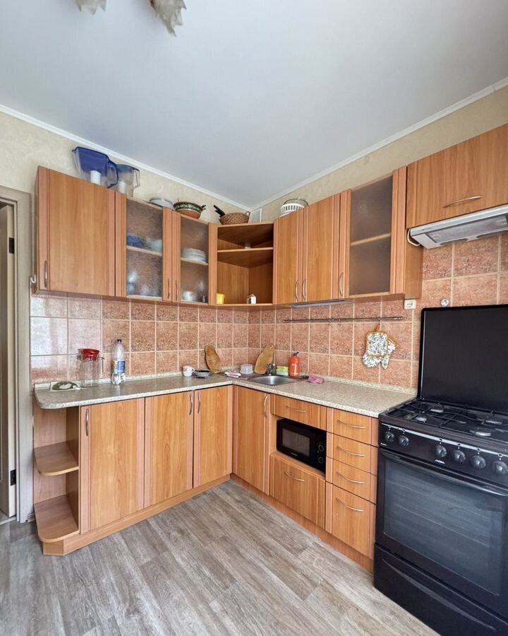 квартира г Великий Новгород Западный ул Коровникова 7 фото 1