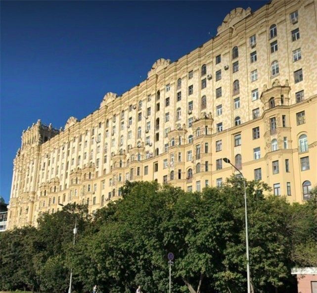 квартира г Москва метро Смоленская наб Смоленская 2а фото 18