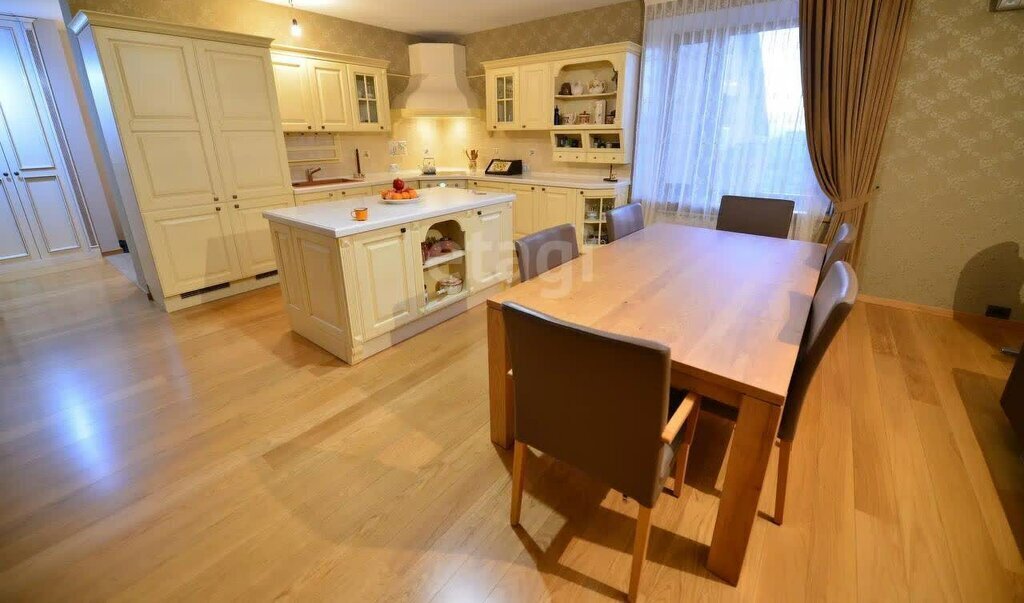 квартира г Хабаровск ул Гамарника 19 фото 1