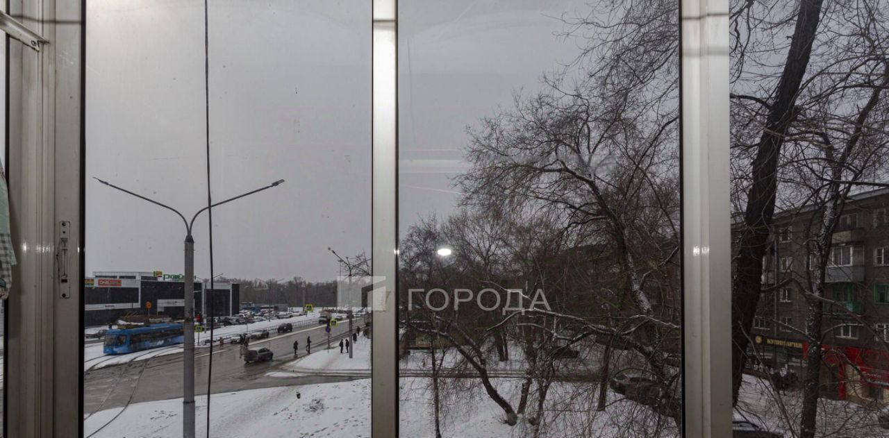 квартира г Новокузнецк р-н Кузнецкий ул Ленина 11 фото 6