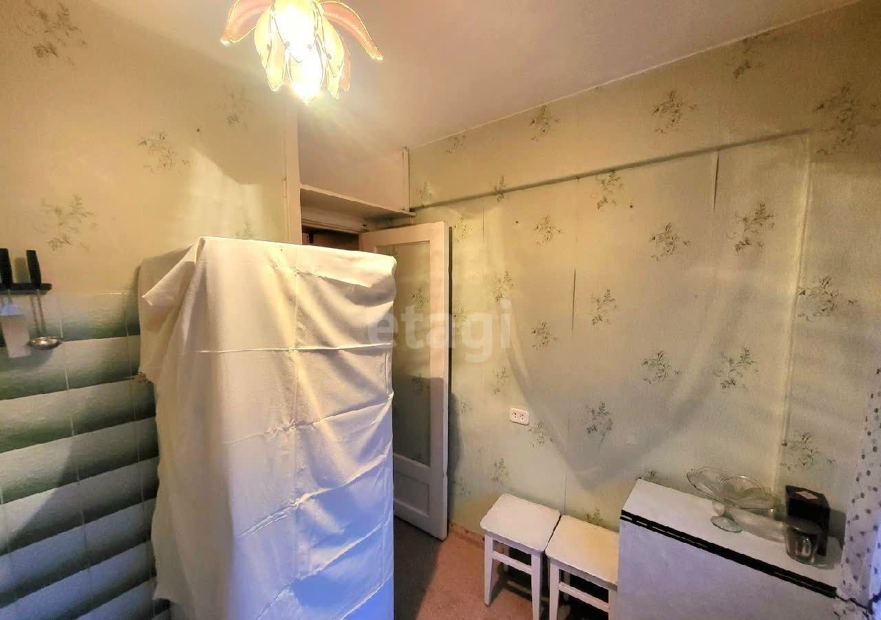 квартира г Красноярск р-н Свердловский ул 60 лет Октября 40а фото 14