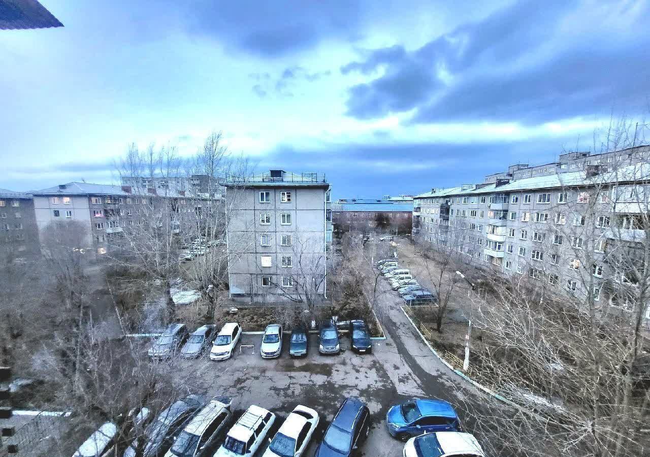 квартира г Красноярск р-н Свердловский ул 60 лет Октября 40а фото 29