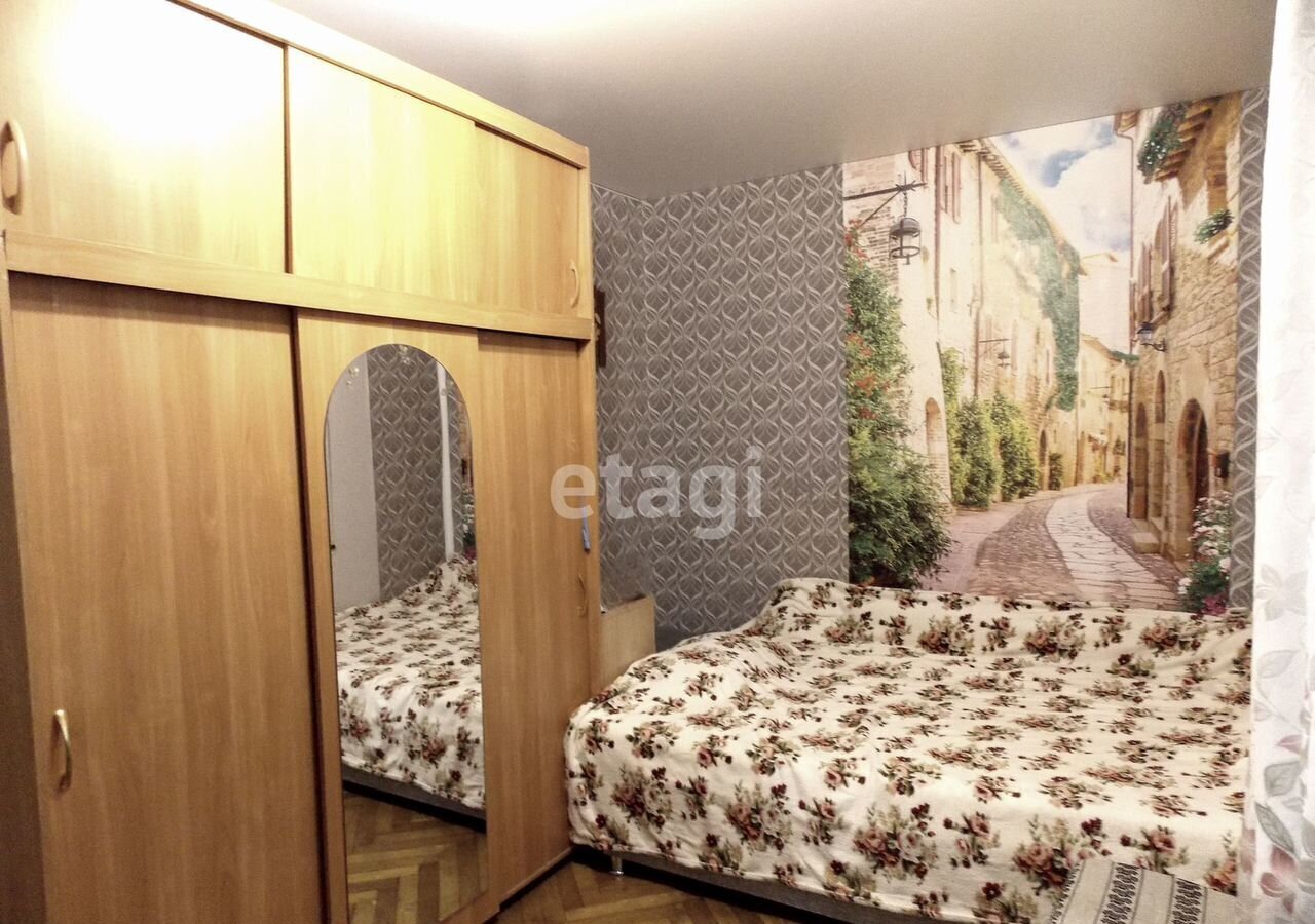 квартира р-н Ейский г Ейск ул Коммунистическая 6а фото 1