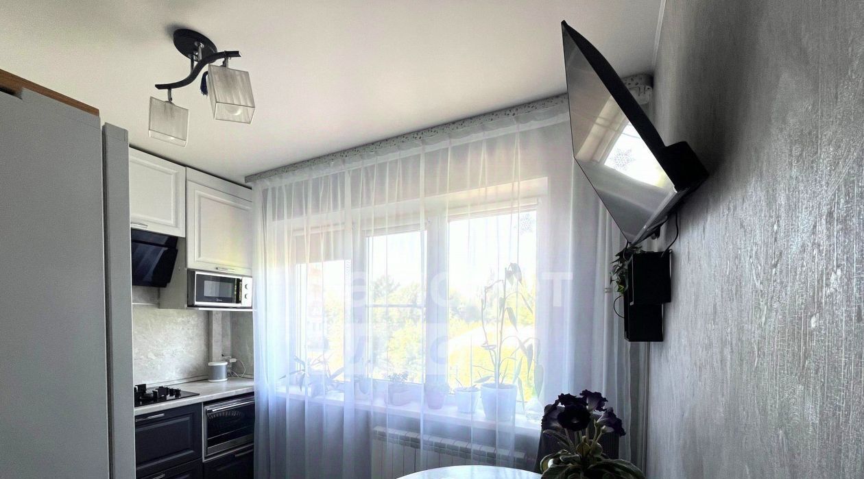 квартира г Омск р-н Октябрьский ул 3-я Молодежная 52 фото 9