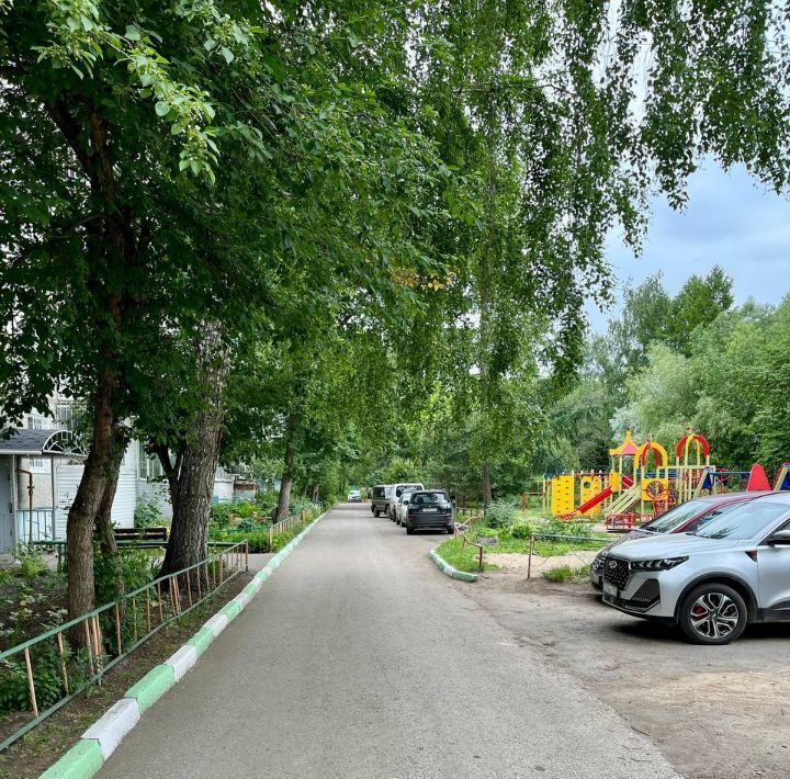 квартира г Омск р-н Кировский ул Дианова 7б фото 37