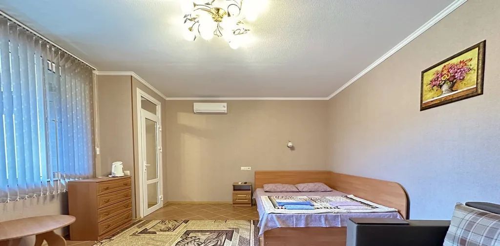 комната г Феодосия ул Революционная 31а фото 4