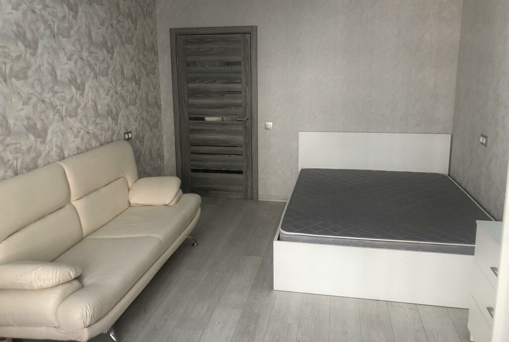 квартира г Краснодар ул Конгрессная 21 фото 2