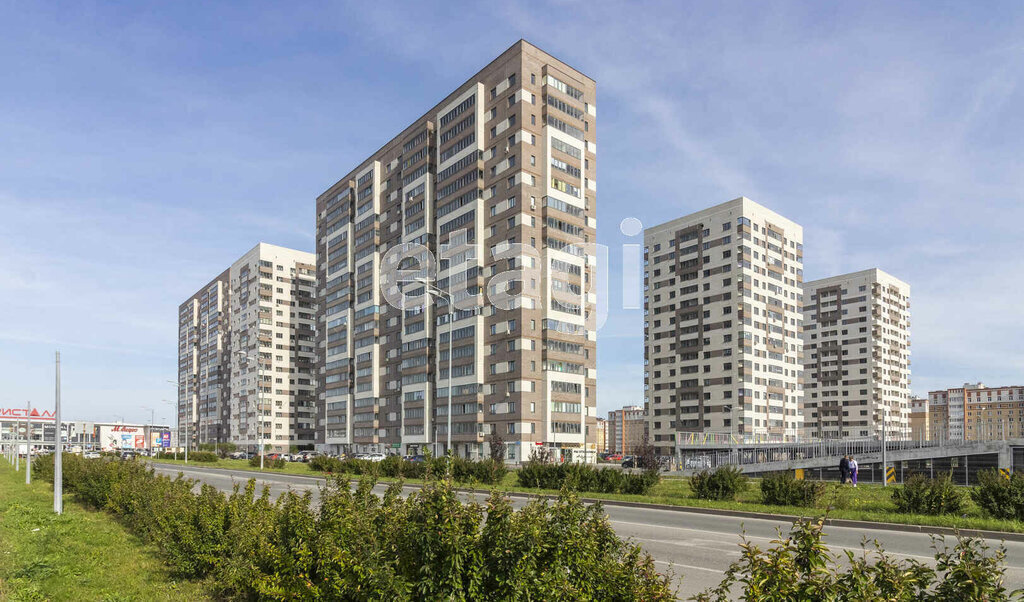 квартира г Тюмень ул Дмитрия Менделеева 2к/2 фото 6