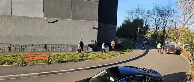 свободного назначения р-н Калининский ул Набережная 5в фото