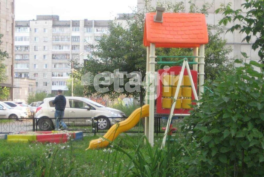 квартира г Нижний Тагил р-н Тагилстроевский ул Береговая-Краснокаменская 2 фото 9