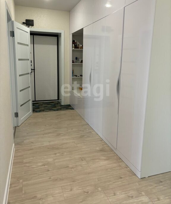 квартира г Тобольск мкр 7а 27 фото 17