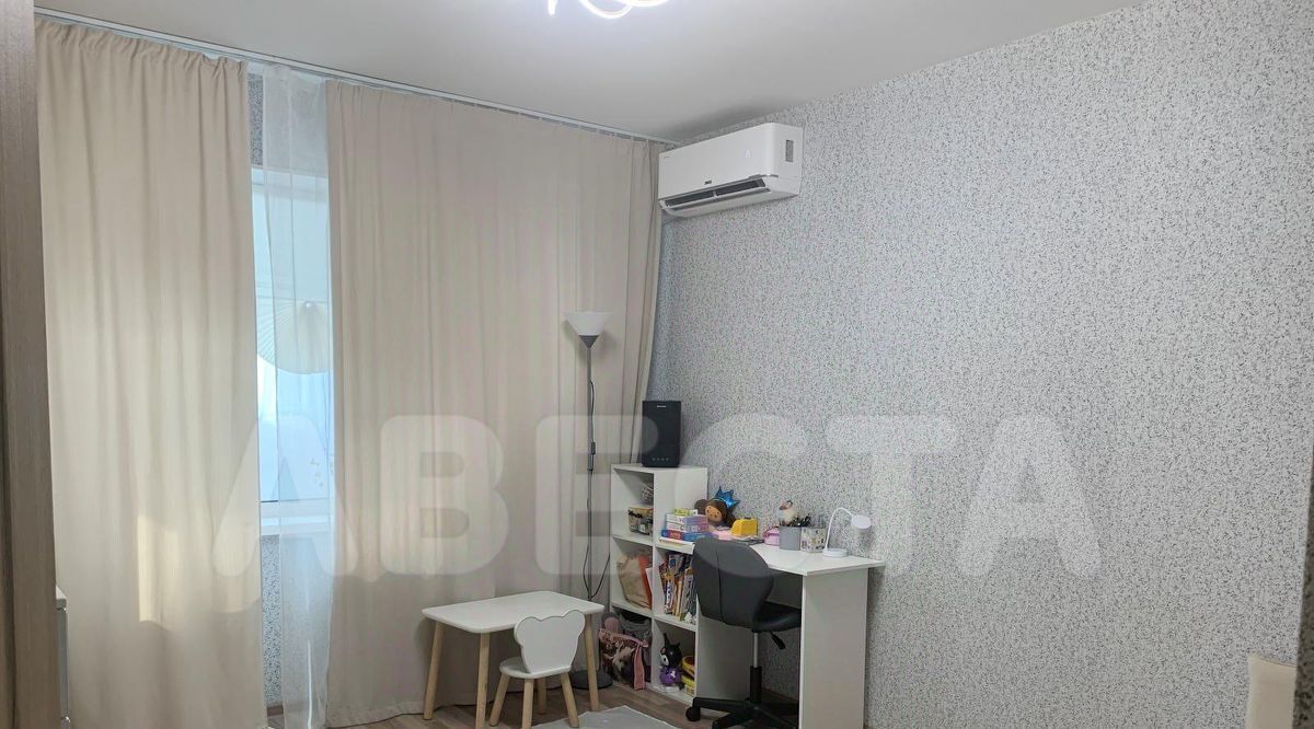квартира г Омск р-н Центральный проезд 1-й Амурский 5к/4 фото 3