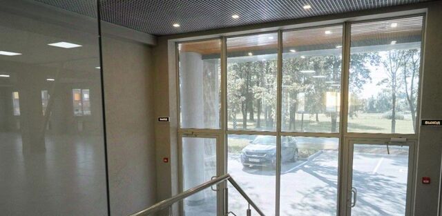 торговое помещение ул Юных пионеров 38к/3 метро Ленинский Проспект фото