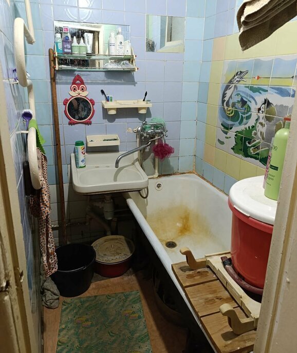 квартира г Каменск-Шахтинский Заводской улица Пугачёва, 3А фото 10