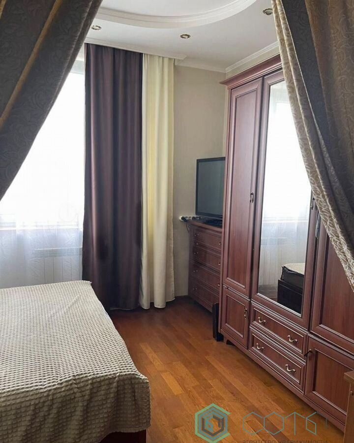 квартира г Калининград р-н Центральный ул Брусничная 1 фото 2