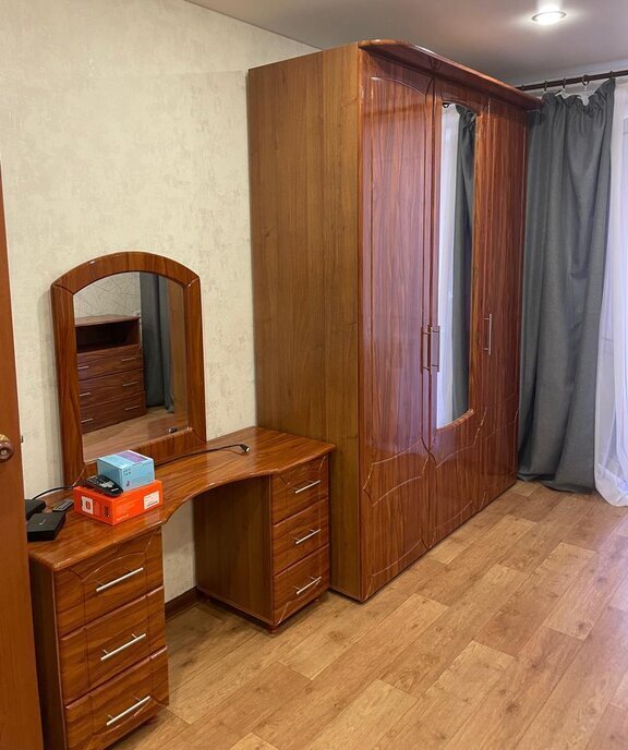 квартира г Тольятти р-н Автозаводский ул 40 лет Победы 7 фото 3