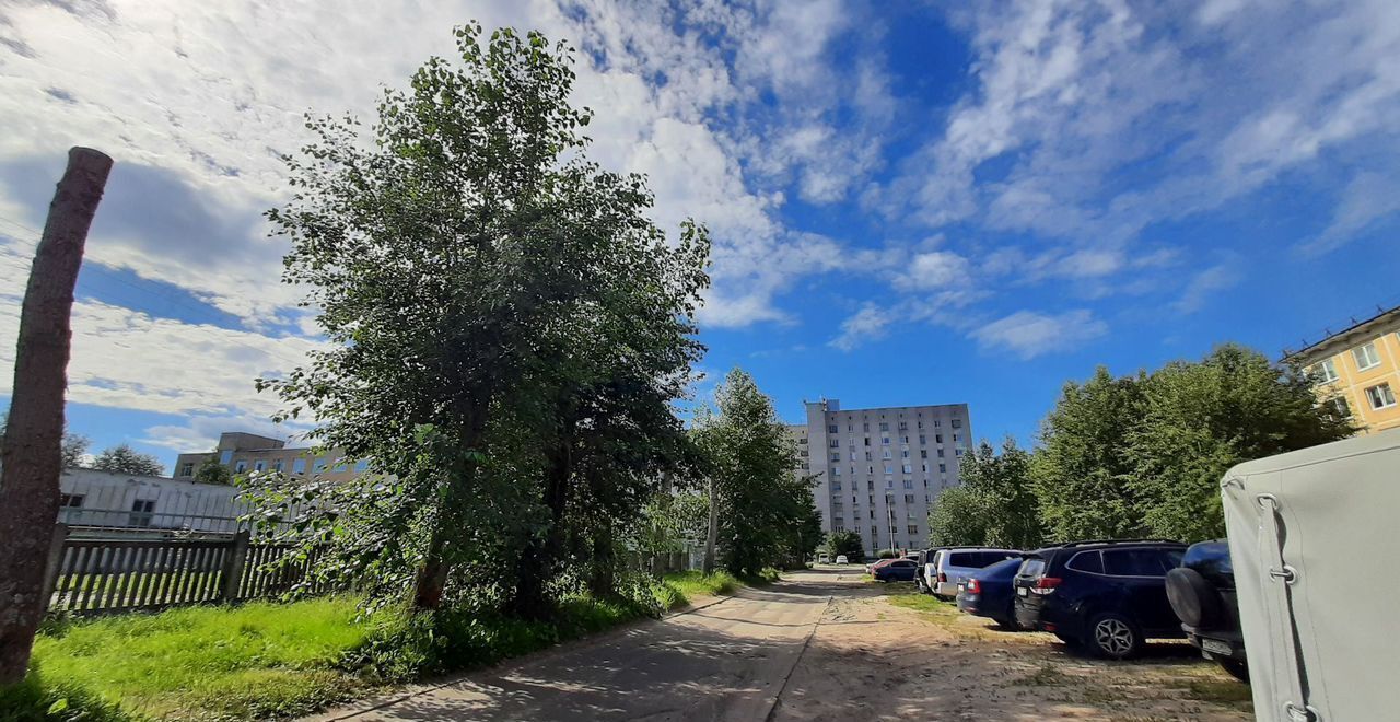 комната г Северодвинск Центр ул Капитана Воронина 6б фото 3