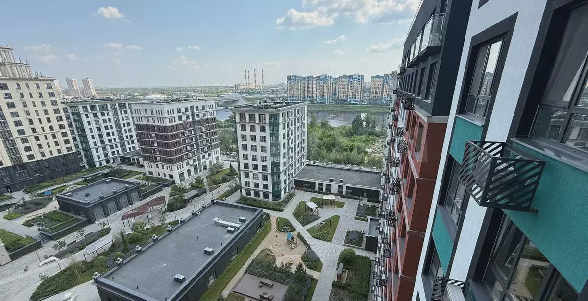 квартира г Тюмень р-н Центральный ул Пожарных и спасателей 1 фото 2
