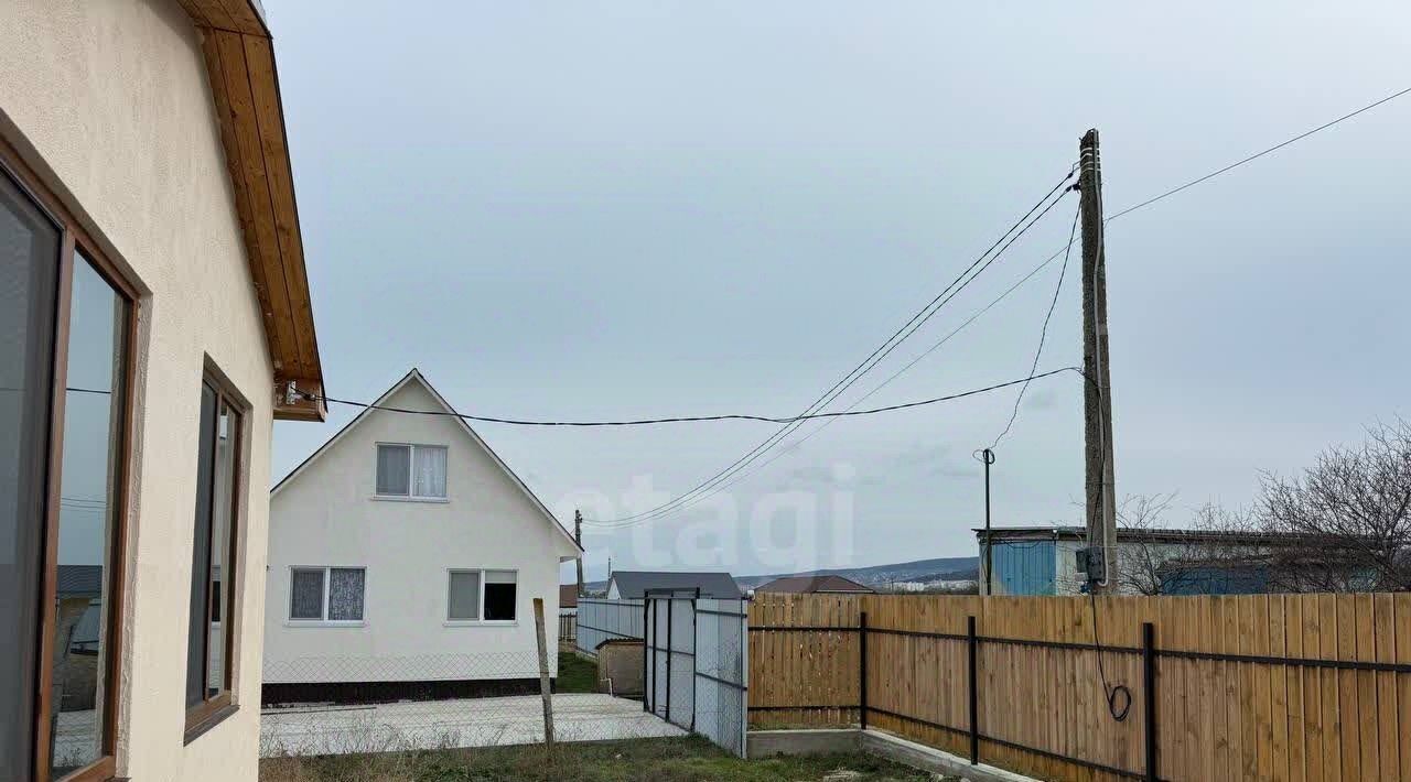 дом г Феодосия снт тер.Светоч ул Липовая фото 12