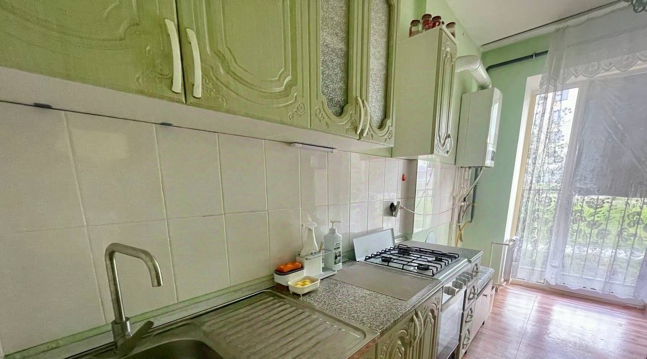 квартира г Волгоград р-н Советский ул им. Солнечникова 17 фото 2
