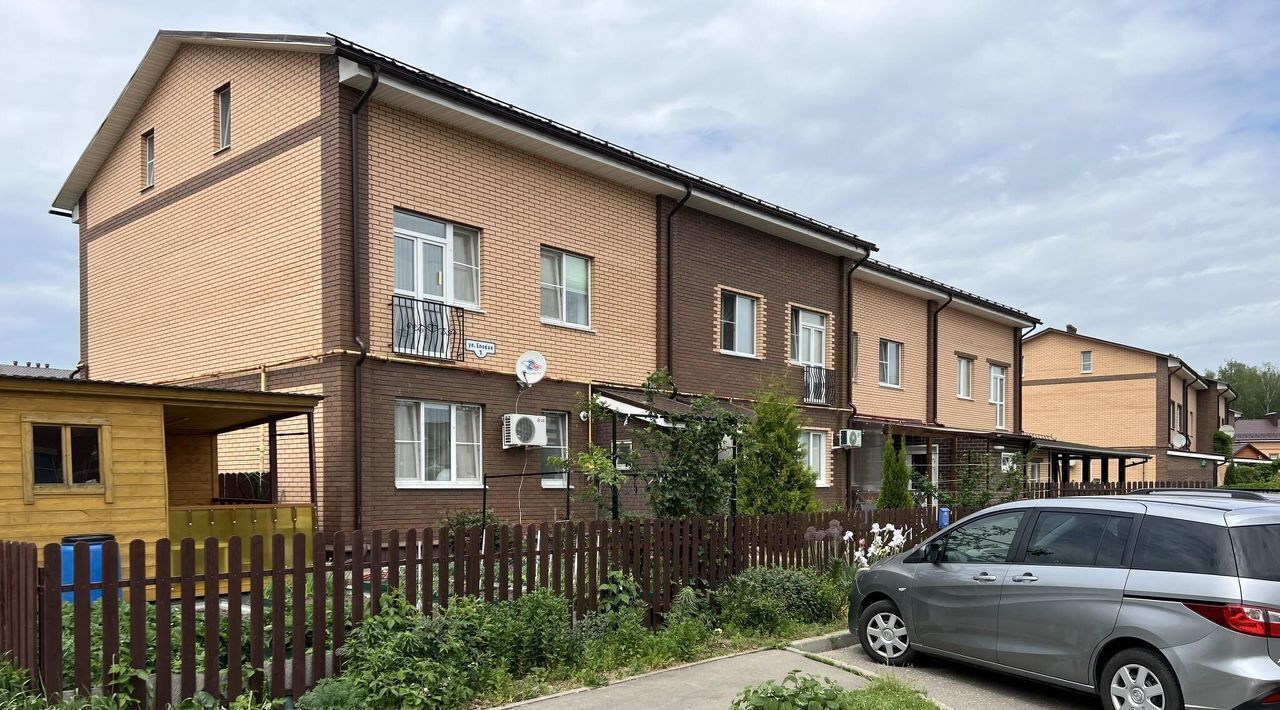 дом г Обнинск ул Еловая 1/8 фото 2