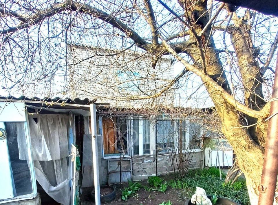 дом г Волжский снт Здоровье химика ул 24-я фото 8