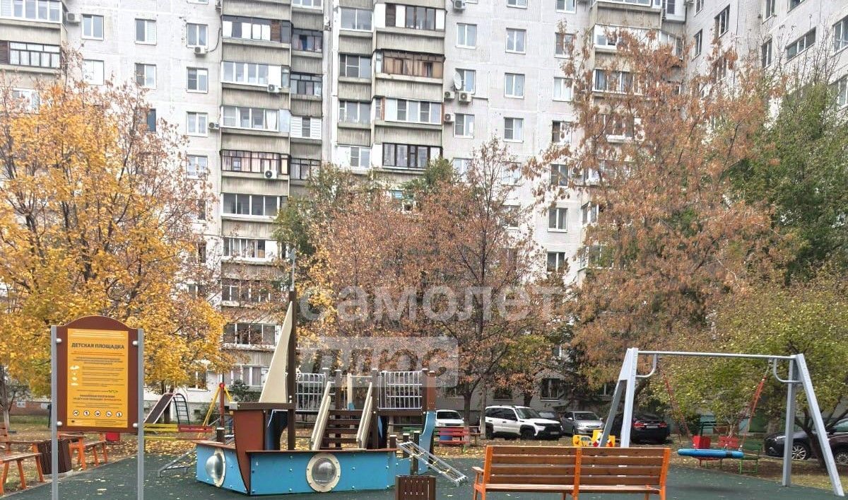 квартира г Тольятти р-н Автозаводский ул Офицерская 9 фото 13