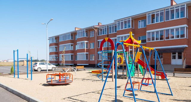 Изумрудный город, Ямальская 1-я, 5 к 5 фото