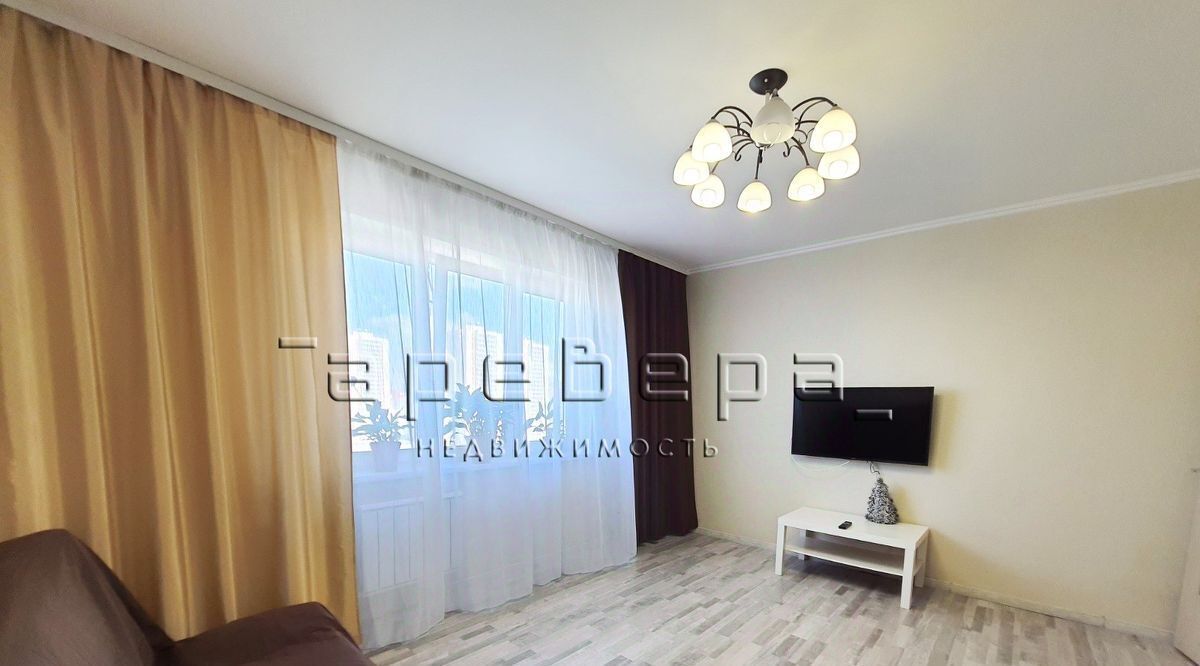 квартира г Красноярск р-н Центральный ул Караульная 44 фото 3