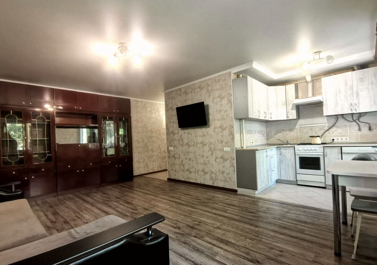 квартира г Саратов р-н Заводской туп 2-й Кавказский 10/18 фото 2