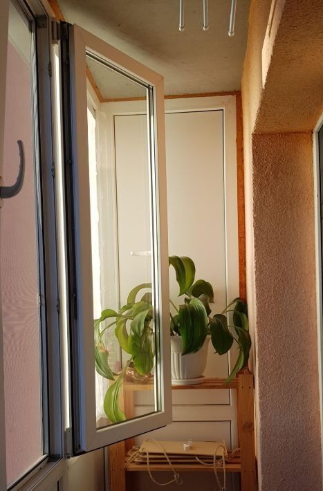 квартира г Саратов р-н Волжский ул Весенняя 10в фото 12
