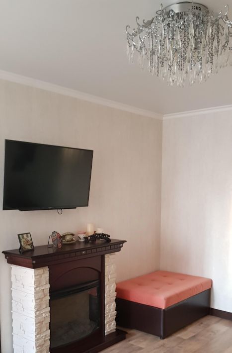 квартира г Саратов р-н Волжский ул Весенняя 10в фото 13