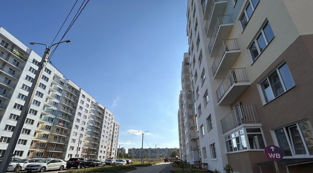 квартира г Ярославль р-н Дзержинский ул Брагинская 18к/3 фото 4