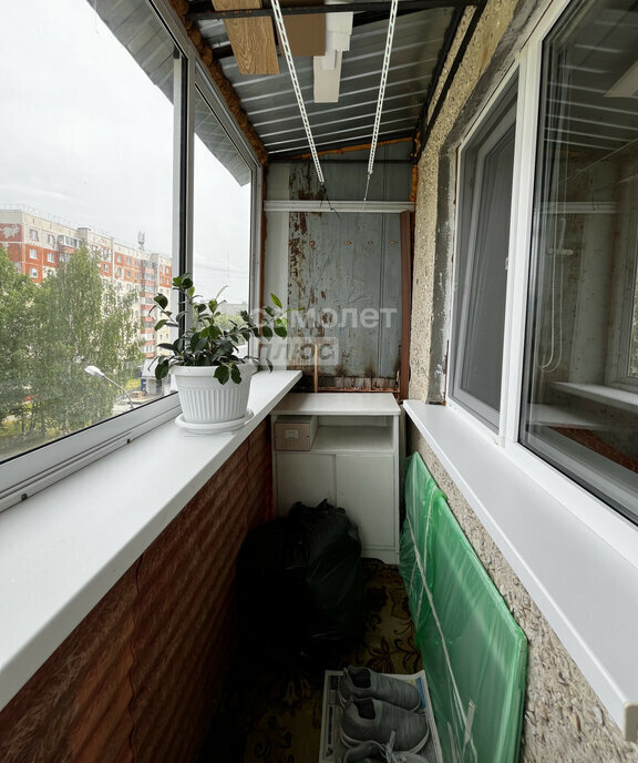 квартира г Тобольск мкр 7а 13 фото 14