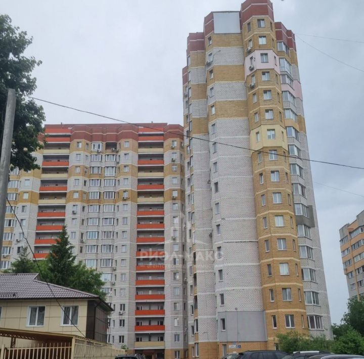 квартира г Брянск р-н Советский ул Советская 95к/1 фото 1