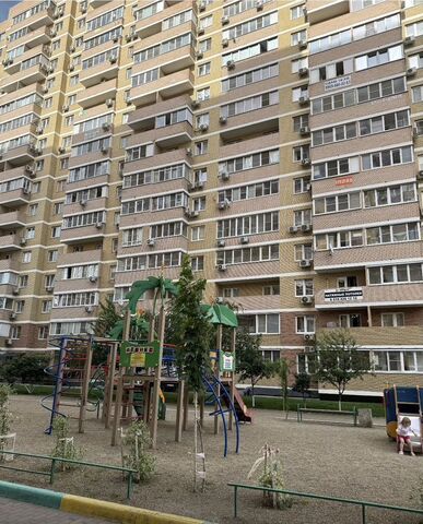 р-н Прикубанский мкр им Петра Метальникова ул им. Петра Метальникова 5к/2 фото