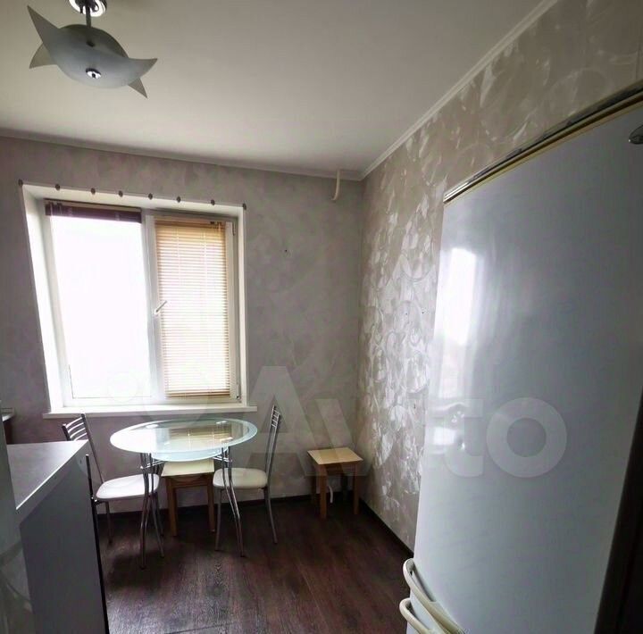 квартира г Магнитогорск р-н Орджоникидзевский ул Труда 43 фото 3
