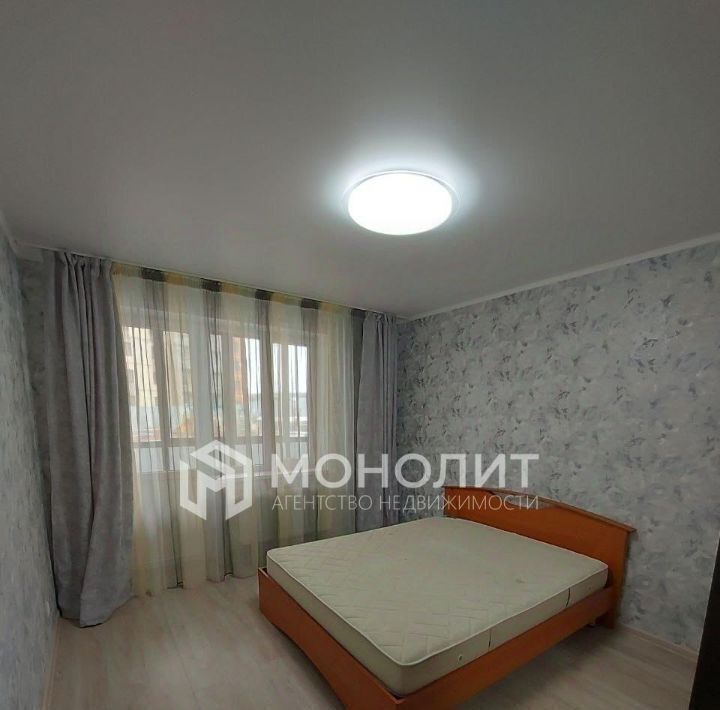 квартира г Старый Оскол Степной микрорайон 32 фото 4