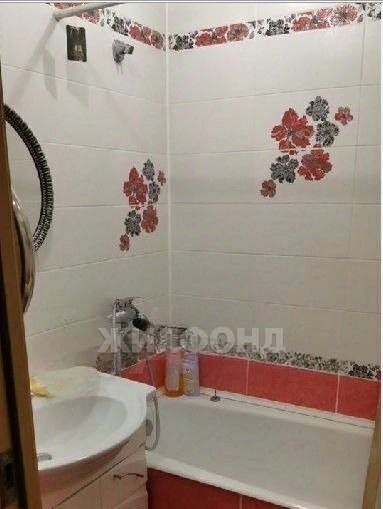 квартира г Томск р-н Октябрьский ул Ивана Черных 3 фото 4