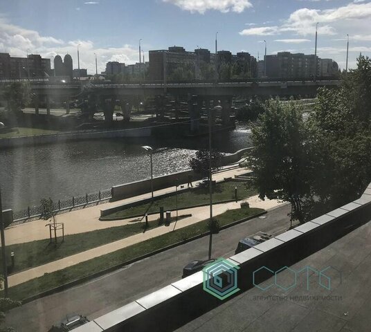 квартира наб Адмирала Трибуца 39 фото