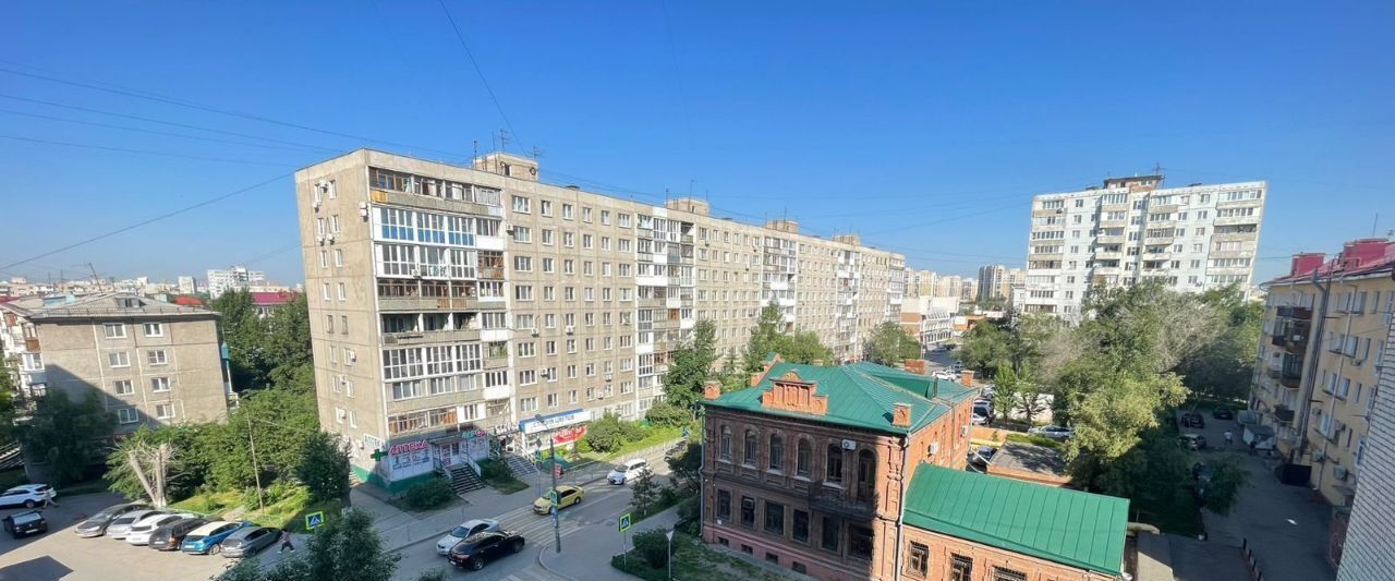 квартира г Омск р-н Центральный ул Красный Путь 65 фото 17