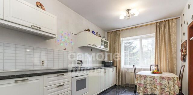 дом р-н Кировский ул Коммунистическая 122/1 фото