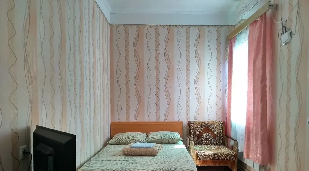 комната г Евпатория ул Горького 7 фото 2