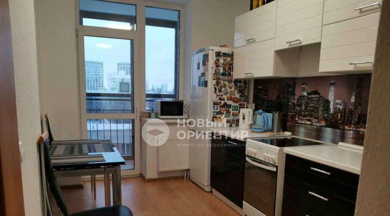 квартира г Екатеринбург Чкаловская ул Шаумяна 87 фото 1