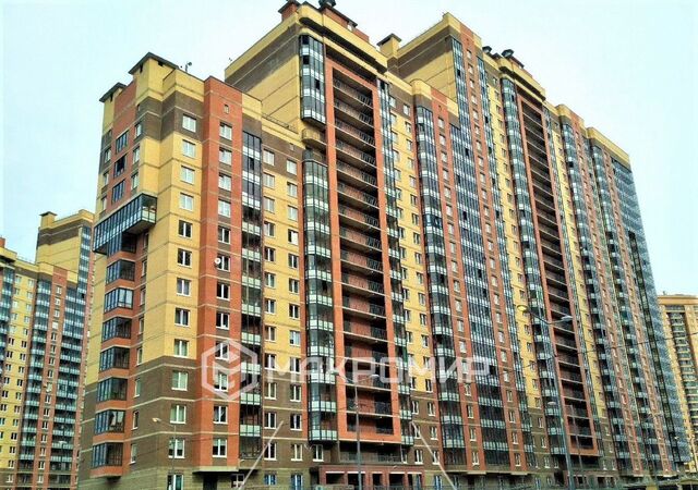 п Парголово ул Валерия Гаврилина 13к/1 метро Парнас фото