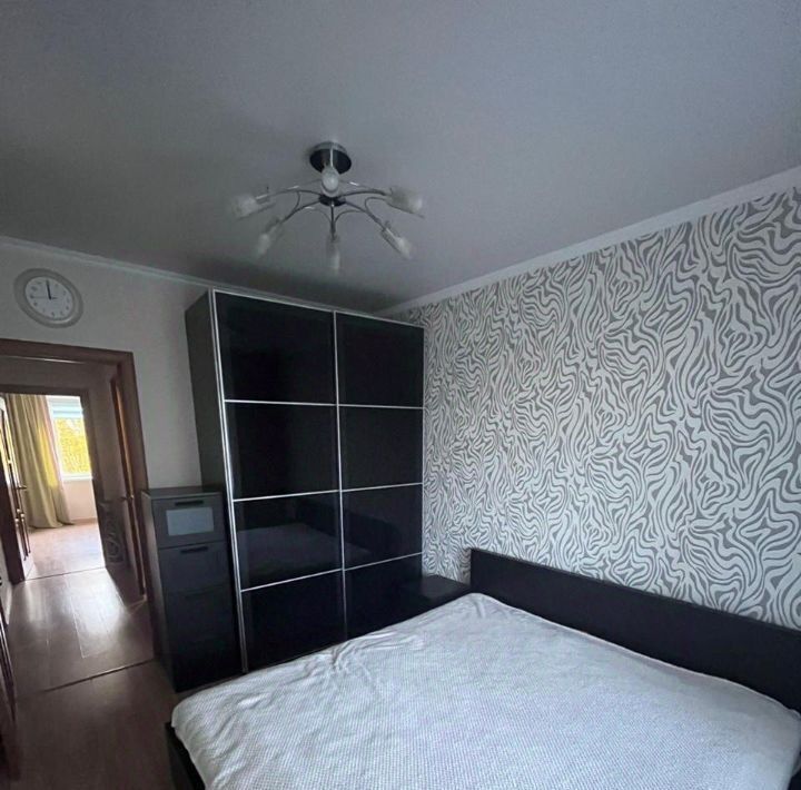 квартира г Омск р-н Кировский ул Дмитриева 1/3 фото 11