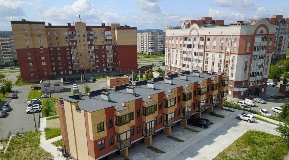 дом г Нижний Тагил р-н Тагилстроевский пр-кт Уральский 87 фото 3