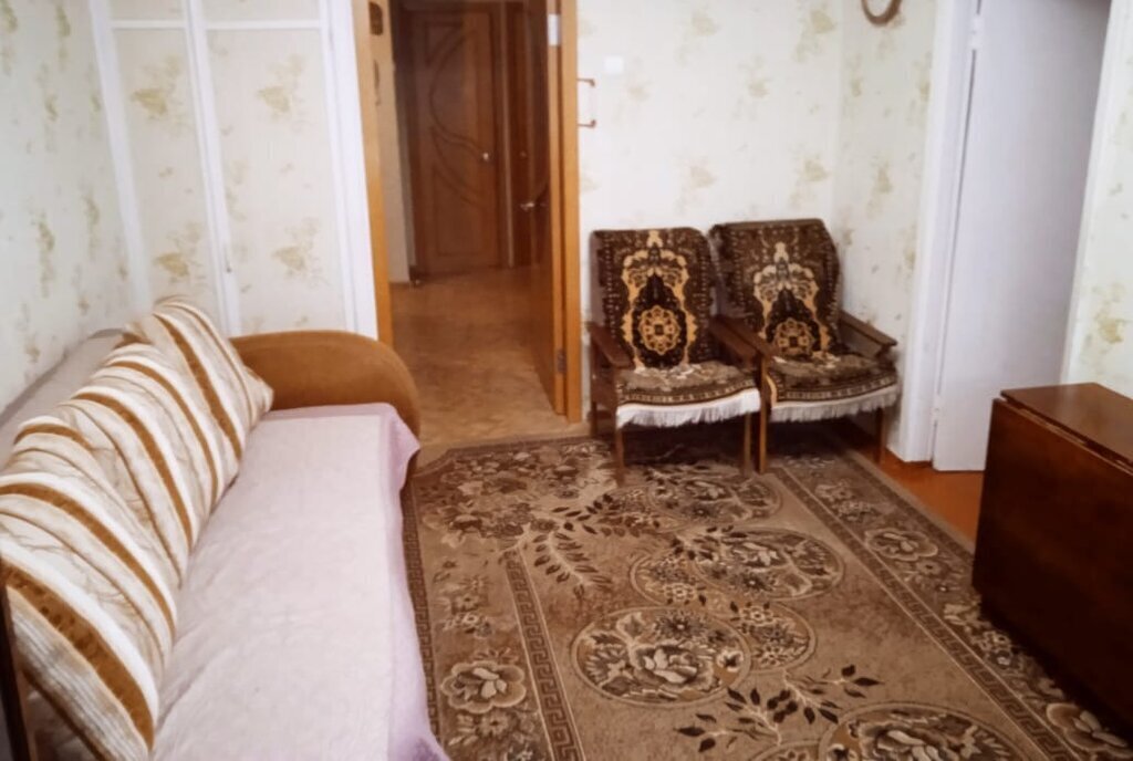 квартира г Каменск-Шахтинский ул Красная 66 фото 11