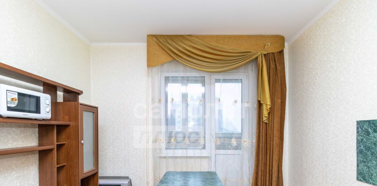 квартира г Сургут ул Ивана Захарова 10 30А фото 1